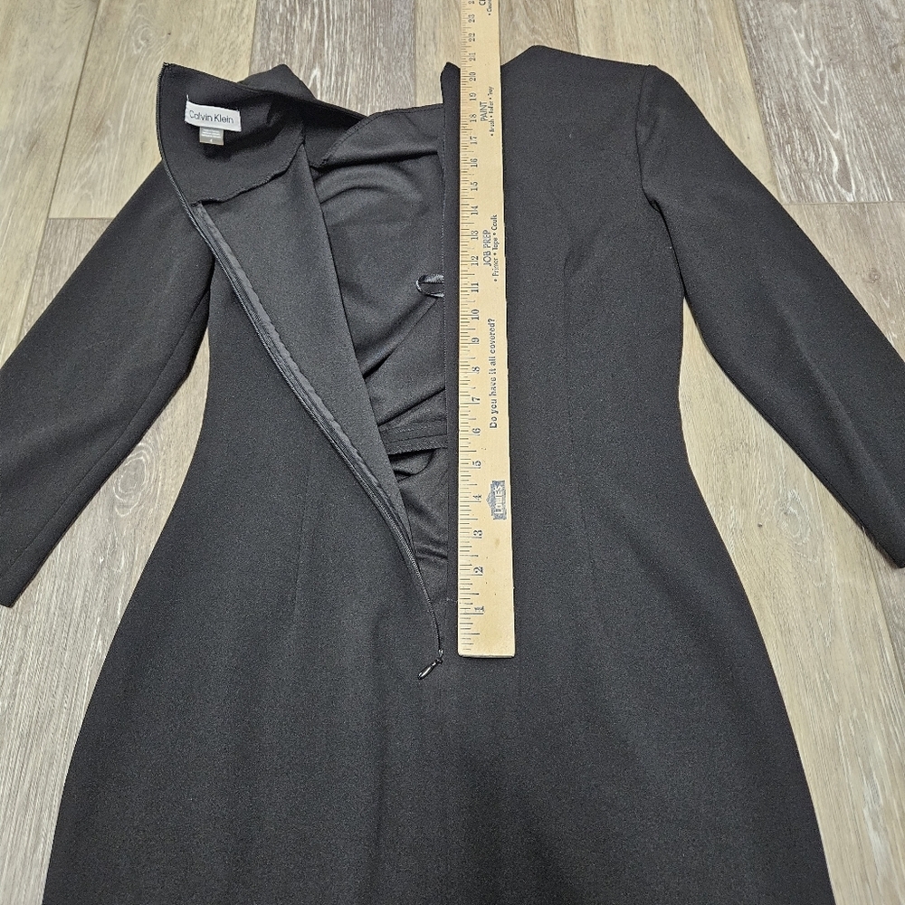 Calvin Klein Asymmetrical Zip Sheath Dress Black Bodycon Women's 4 Classic - Picture 9 of 11